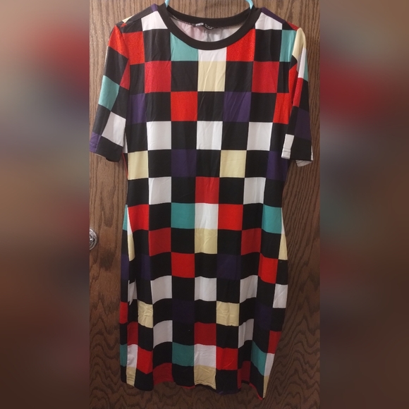 Shein checkered dress - XL - Picture 2 of 11